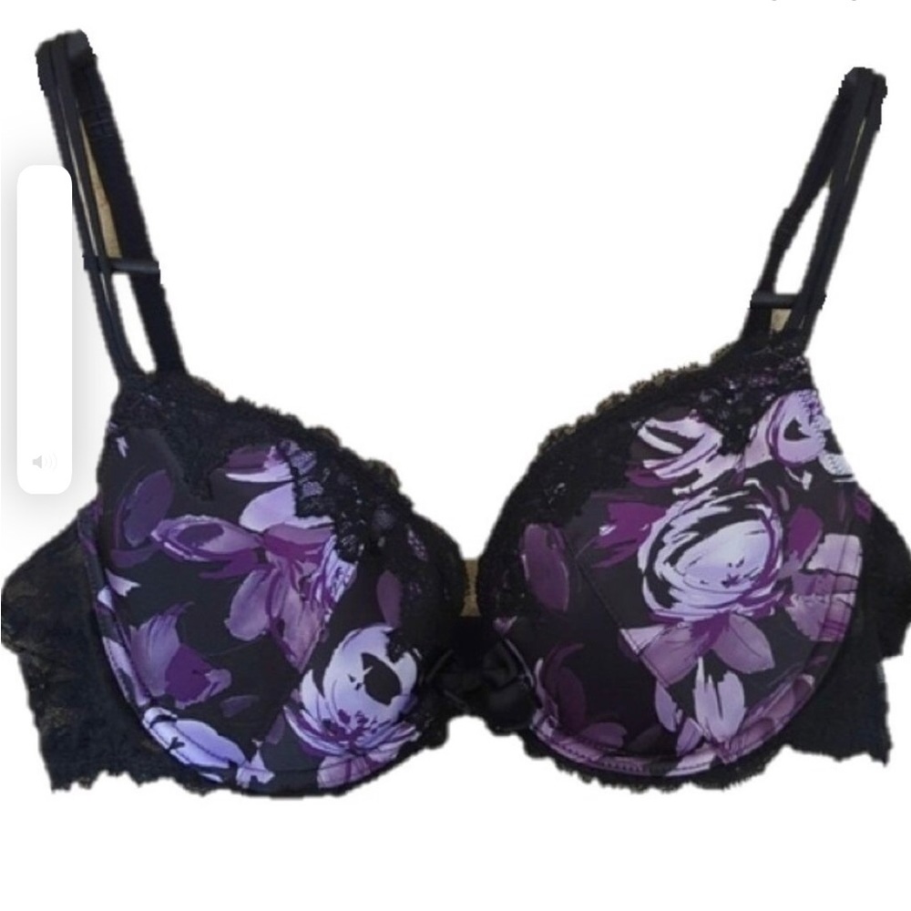 NWT Chantelle Bra 32A Push-up Underwire Black Lace